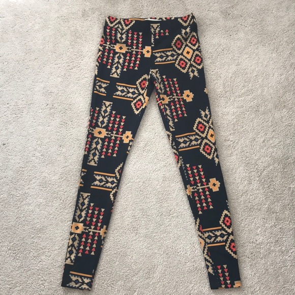 Urban outfitters southwestern print leggings - Picture 2 of 4